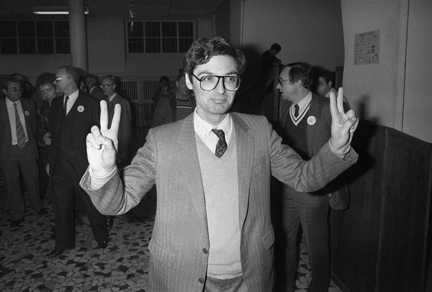 Patrick Devedjian lors de son élection à la mairie d'Antony le 16 octobre 1983