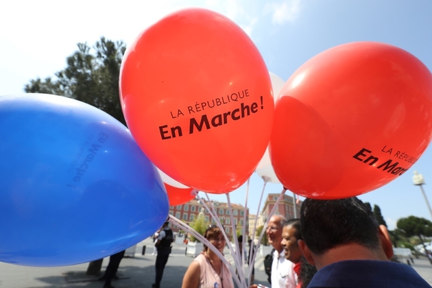 Des partisans de la République en marche en campagne à Nice, le 3 juin 2017