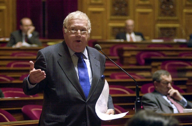 Michel Charasse au Sénat le 7 novembre 2001