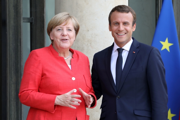 Le président français Emmanuel Macron et la chancelière allemande Angela Merkel à Paris le 28 août 2017