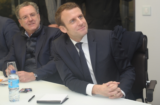 Richard Ferrand et Emmanuel Macron le 16 janvier 2017 à Châteaulin 
