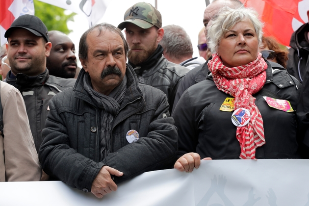 Le secrétaire général de la CGT Philippe Martinez en tête de cortège, à Paris le 9 mai 2019