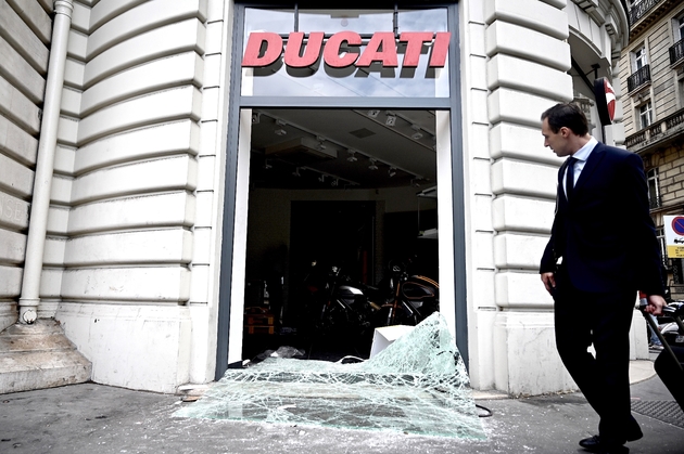 Le magasin Ducati avenue de la Grande Armée à Paris, le 12 jiullet 2019