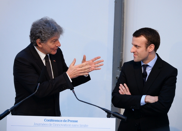 Thierry Breton, PDG du groupe Atos, et Emmanuel Macron, alors ministre de l'Economie, le 12 avril 2016 à Paris