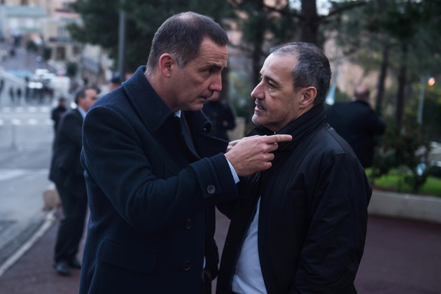 le président autonomiste du conseil exécutif Gilles Simeoni (G) et l'indépendantiste Jean-Guy Talamoni(D),président de l'Assemblée de Corse, après un discours d'Emmanuel Macron à Bastia, le 7 février 2018