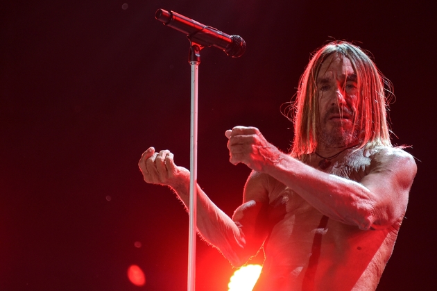 Le chanteur Iggy Pop, ici aux Eurockeennes de Belfort le 6 juillet 2017, sera l'une des têtes d'affiche de l'édition 2018 de la fête de l'Huma.