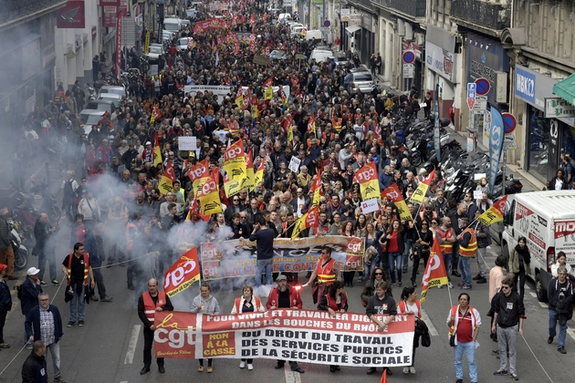 Des manifestants, à l'initiative notamment de la CGT, lors d'un défilé 
