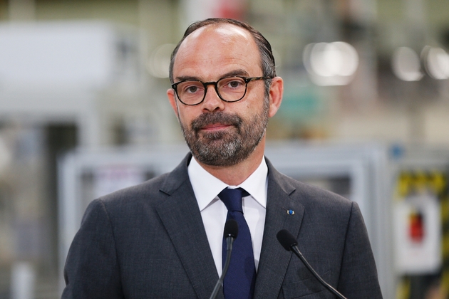 Le Premier ministre Edouard Philippe, lors de la visite d'une usine Seb en Mayenne, le 23 avril 2018 