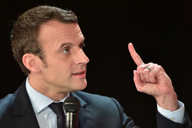 Le candidat à la présidentielle d'En Marche, Emmanuel Macron le 31 janvier 2017 à La Défense près de Paris