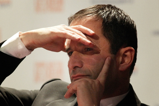 Benoît Hamon en attendant un meeting à Gueret dans le centre de la France, le 16 février 2017