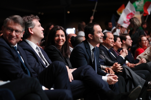 Benoît Hamon, Anne Hidalgo, Arnaud Montebourg et Vincent Peillon à la convention du PS à la Mutualité à Paris le 5 février 2017