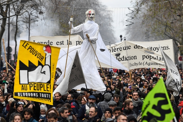 Manifestation à Paris le 17 décembre 2019, contre la réforme des retraites