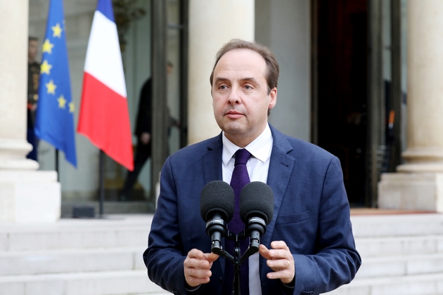 Le président de l'UDI Jean-Christophe Lagarde répond aux questions de journalistes dans la cour de l'Elysée, le 20 novembre 2017