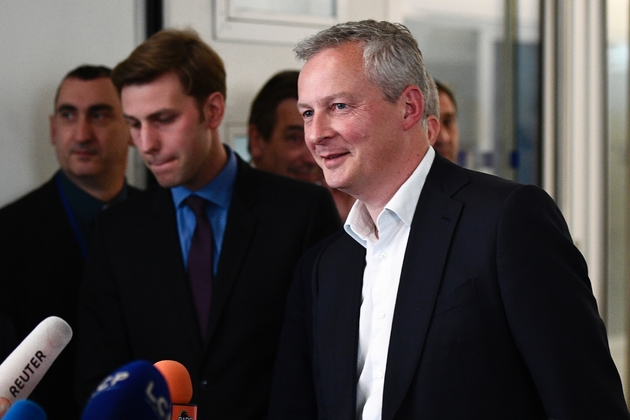 Bruno Le Maire arrive au bureau politique de LR, à Paris, le 24 avril 2017