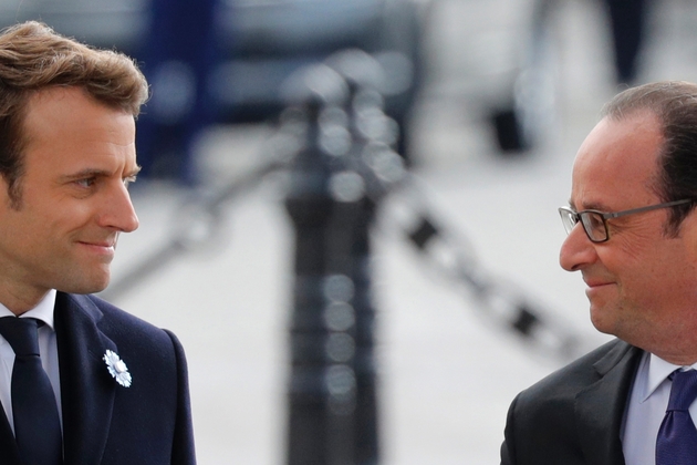 Le président élu Emmanuel Macron et le président sortant François Hollande aux cérémonie du 8 mai à Paris, le 8 mai 2017