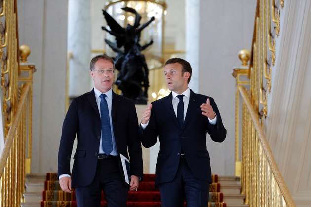 Emmanuel Macron au côté du président de la CPME François Asselin, après une réunion à l'Élysée, le 23 mai 2017 