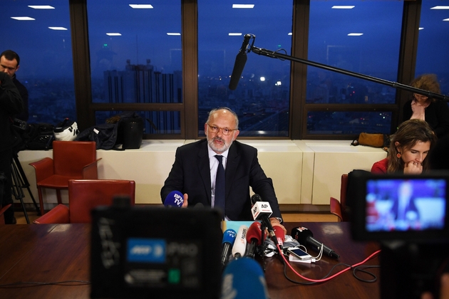 Le porte-parole de Lactalis, Michel Nalet, donne une conférence de presse à Paris le 11 janvier 2018