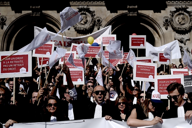 Les avocats en grève contre la réforme des retraites, le 16 septembre 2019 à Paris