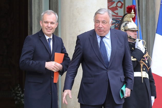 Le président de l'Assemblée nationale (à gauche) François de Rugy et le président du Sénat (à droite) Gérard Larcher à la sortie de leur rencontre à l'Elysée le 30 mars