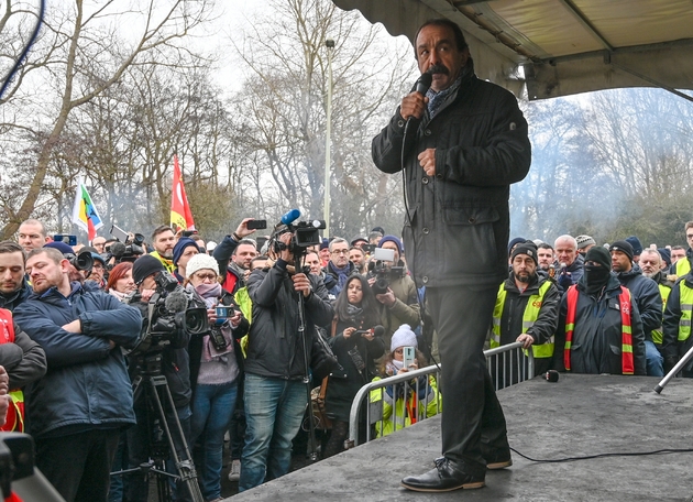 Le secrétaire général de la CGT Philippe Martinez lors d'une manifestation devant la centrale nucléaire de Gravelines (Nord), le 22 janvier 2020