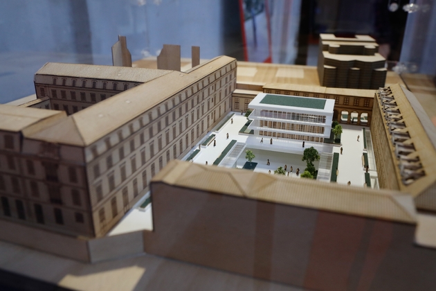 La maquette du futur campus de Sciences Po à l'hôtel de l'Artillerie à Paris 