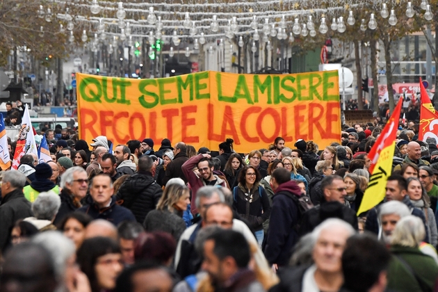 Manifestation contre la réforme des retraites le 5 décembre 2019 à Marseille