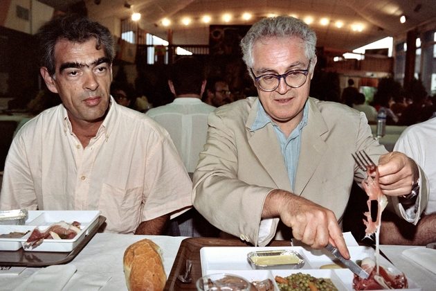 Henri Emmanuelli et  Lionel Jospin aux Universités d'été des jeunes pour le socialisme,  le 30 août 1991 à  St-Lary