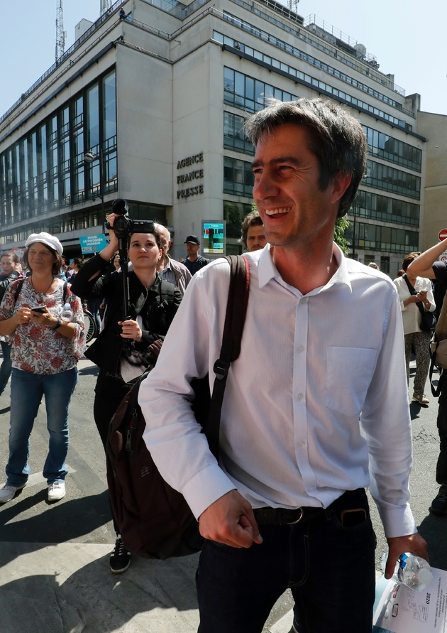 Le député LFI François Ruffin à l'initiative de cette manifestation un an après l'arrivée d'Emmanuel Macron à l'Elysée