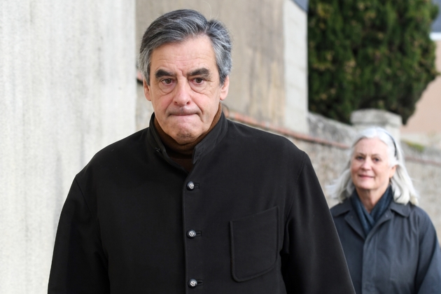 François Fillon et sa femme Penelope, le 16 décembre 2019 à Sable-sur-Sarthe