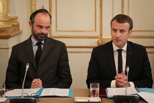 Le président Emmanuel Macron et le Premier ministre Edouard Philippe lors d'une réunion avec des élus calédoniens, le 30 octobre 2017 à l'Elysée, à Paris