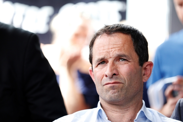 Benoit Hamon au centre hospitalier du Rouvray à Sotteville-les-Rouen, le 29 mai 2018