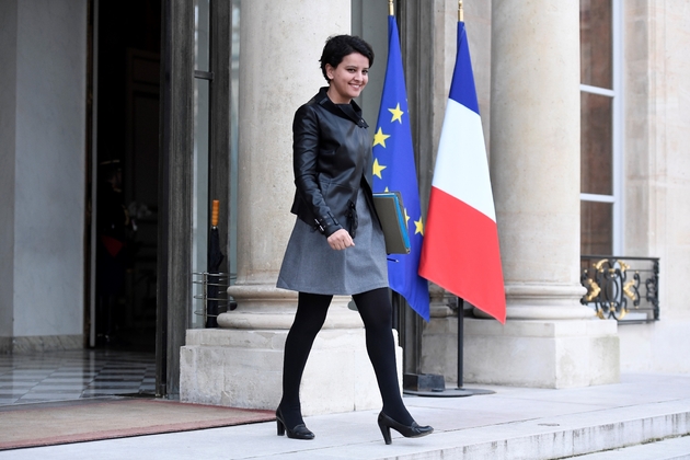 L'ancienne ministre de l'Education nationale Najat Vallaud-Belkacem, quitte l'Elysée après un conseil des ministres, le 22 mars 2017