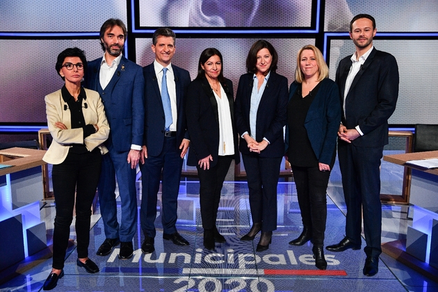 (g-d) Rachida Dati, Cédric Villani, Serge Federbusch, Anne Hidalgo, Agnès Buzyn, Danielle Simonnet et David Belliard, candidats aux municipales à Paris, avant le deuxième débat télévisé organisé par les chaînes et radios d'information France Info, France