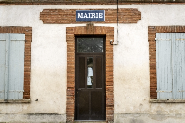 Mairie village 