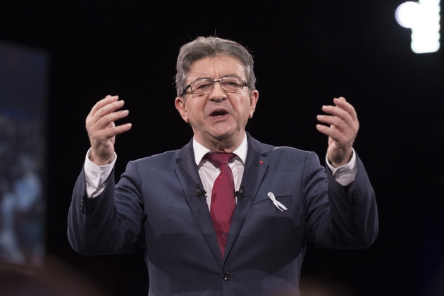 Le leader de La France insoumise Jean-Luc Mélenchon, le 25 novembre 2017 à Cournon-d'Auvergne, près de Clermont-Ferrand