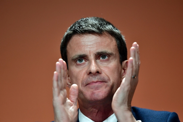 L'ancien Premier ministre Manuel Valls, prononçant un discours lors d'un forum contre l'abstention, à Paris, le 5 mai 2017