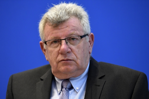 L'ancien secrétaire d'Etat au Budget Christian Eckert se défend de tout 