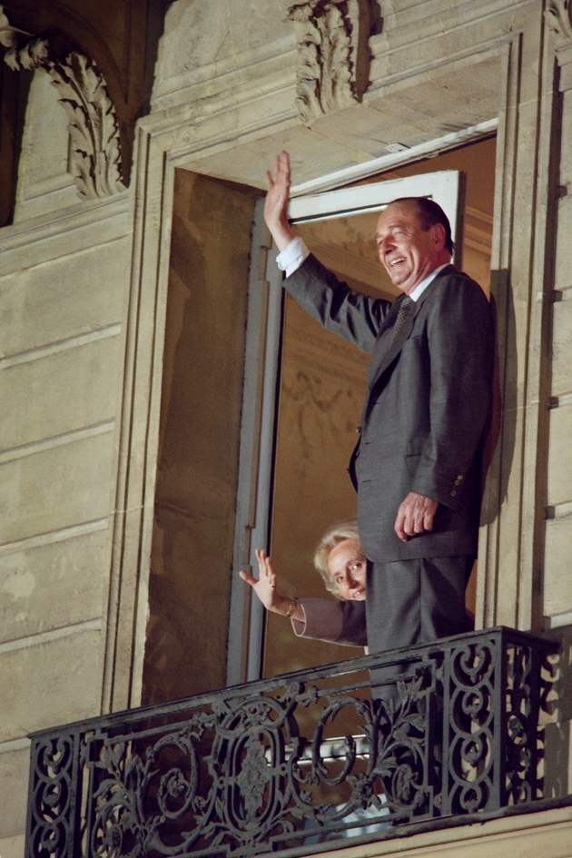 Jacques Chirac et son épouse Bernadette lors de son élection, à Paris le 7 mai 1995