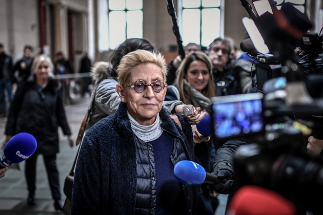 Isabelle Balkany fait une déclaration aux médias au Palais de justice de Paris, le 11 décembre 2019