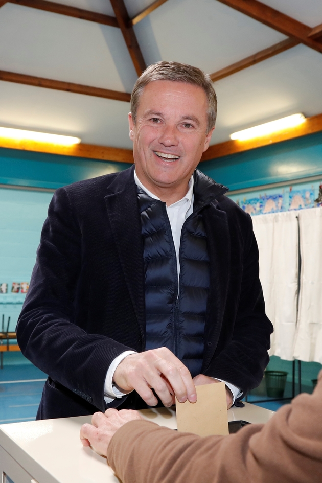 Nicolas Dupont-Aignan à Yerres le 7 mai 2017