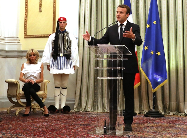 Emmanuel Macron, accompagné de son épouse Brigitte, en visite officielle à Athènes le 7 septembre 2017