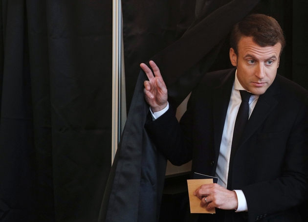 Emmanuel Macron vote, le 7 mai 2017 au Touquet