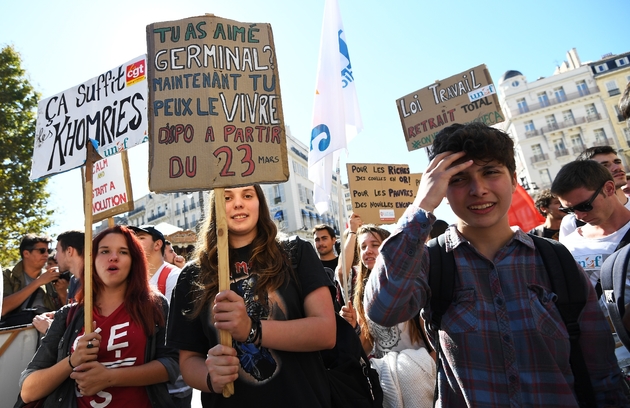 Manifestation de fonctionnaires contre les 