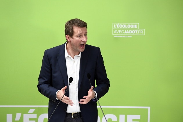 Yannick Jadot, candidat écologiste à l'élection présidentielle, lors de la présentation mercredi 11 janvier 2017 à Paris de son programme intitulé 