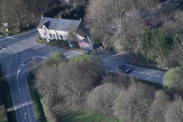 Patrouille de gendarmes près de la ZAD de Notre-Dames-des-Landes le 6 avril 2018