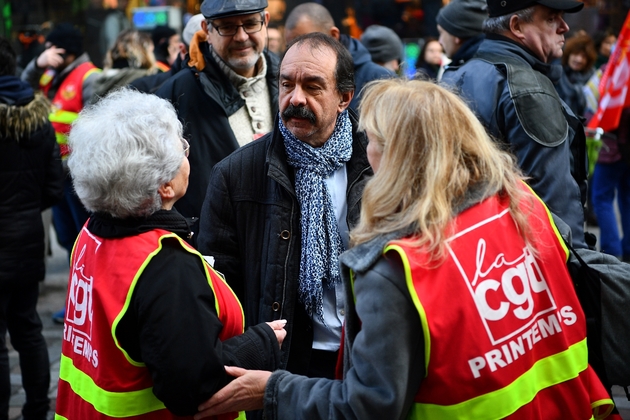 Philippe Martinez, secrétaire général de la CGT, lors d'un rassemblement contre la réforme des retraites devant le Printemps à Paris, le 3 janvier 