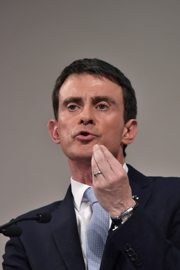 Manuel Valls lors d'un meeting, le 20 janvier 2017 à Paris