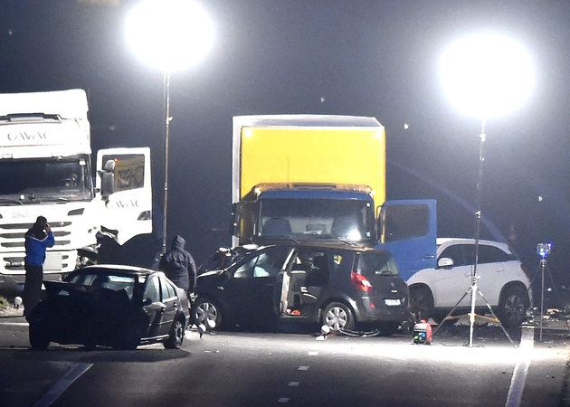 Un accident de la circulation ayant fait 5 morts le 20 décembre 2016 sur la D12 près de  Sainte-Flaive-des-Loups