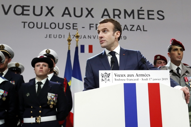 Emmanuel Macron lors de la cérémonie des voeux aux armées à la BA 101 de Toulouse-Francazal, le 17 janvier 2019