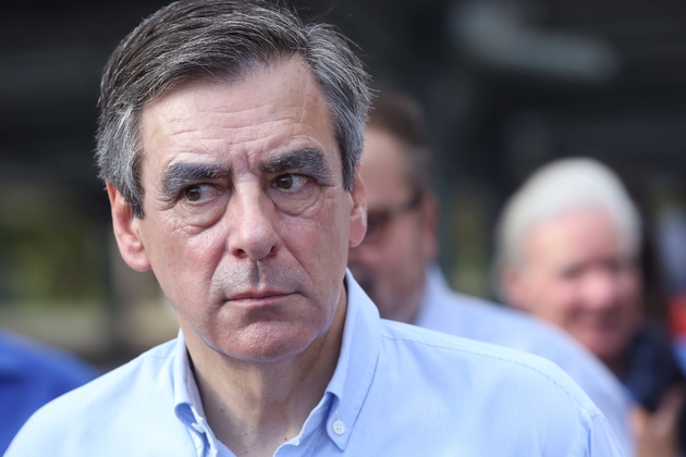 François Fillon en visite à Etang Sale le 11 février 2017 à La Réunion